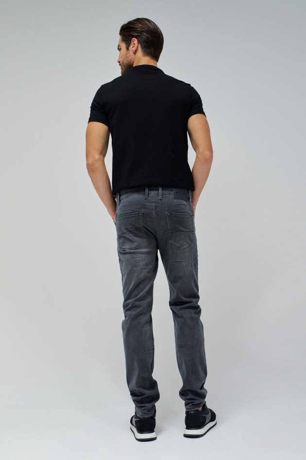 VAQUEROS SLIM FIT S-ACTIV