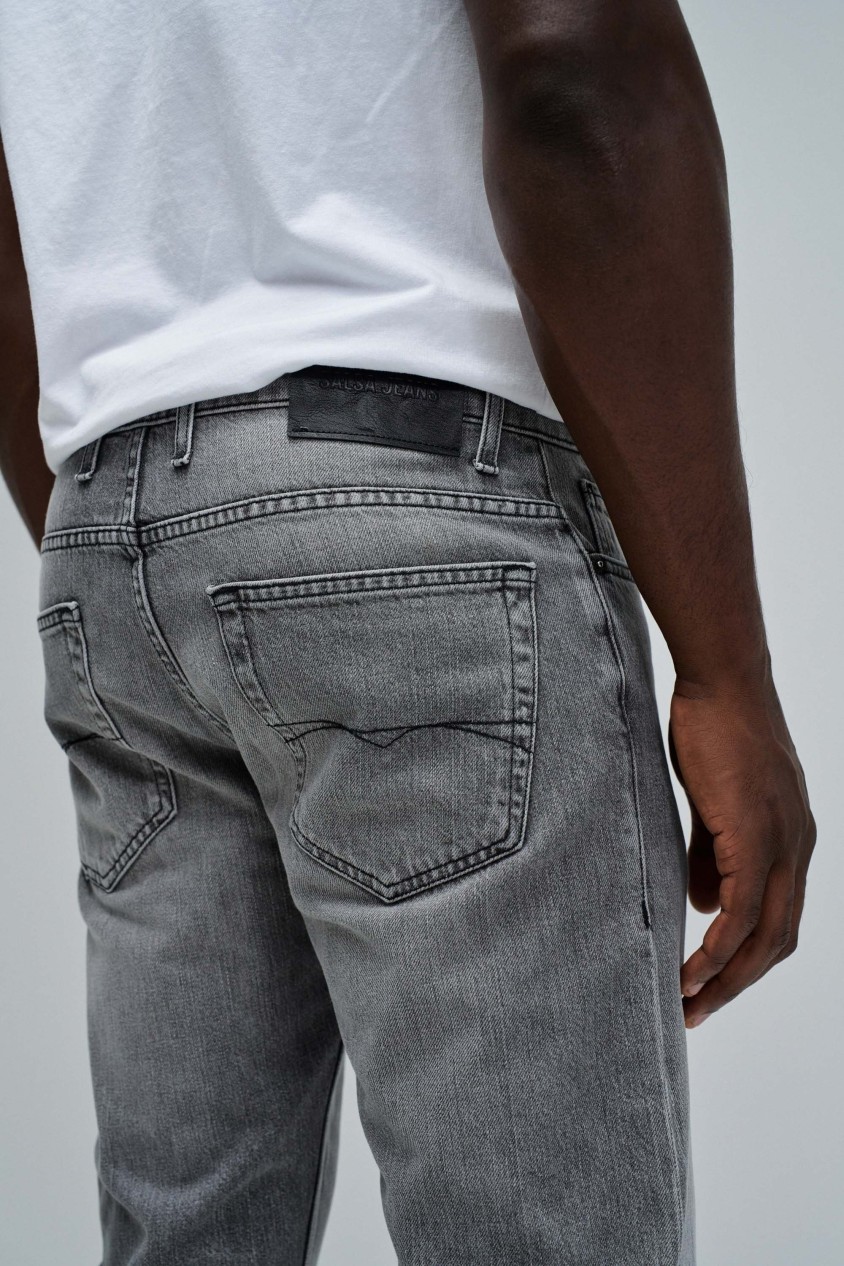 REGULAR FIT JEANS