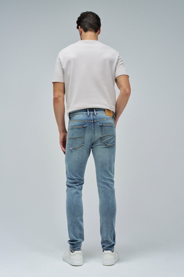 VAQUEROS SKINNY FIT
