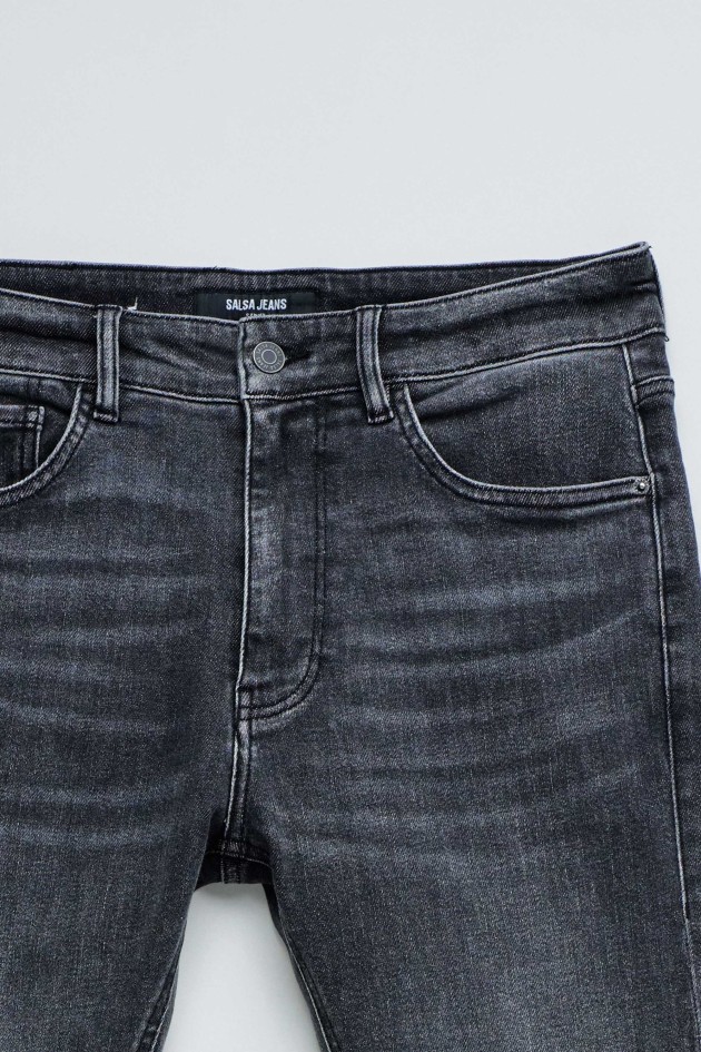SKINNY FIT JEANS