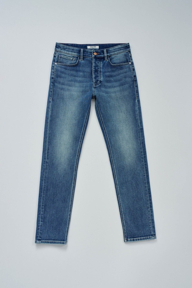 VAQUEROS SLIM FIT