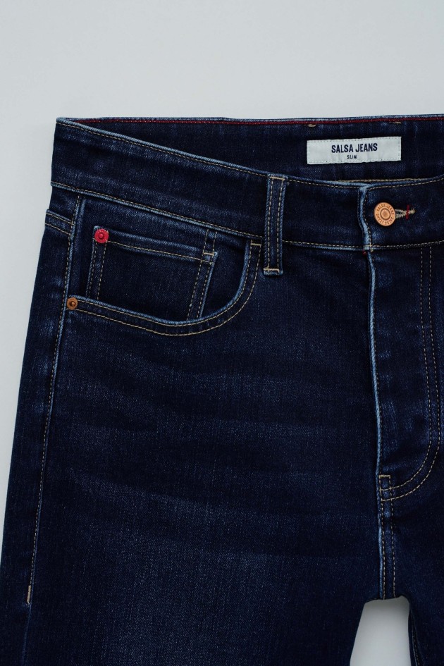 SLIM FIT JEANS