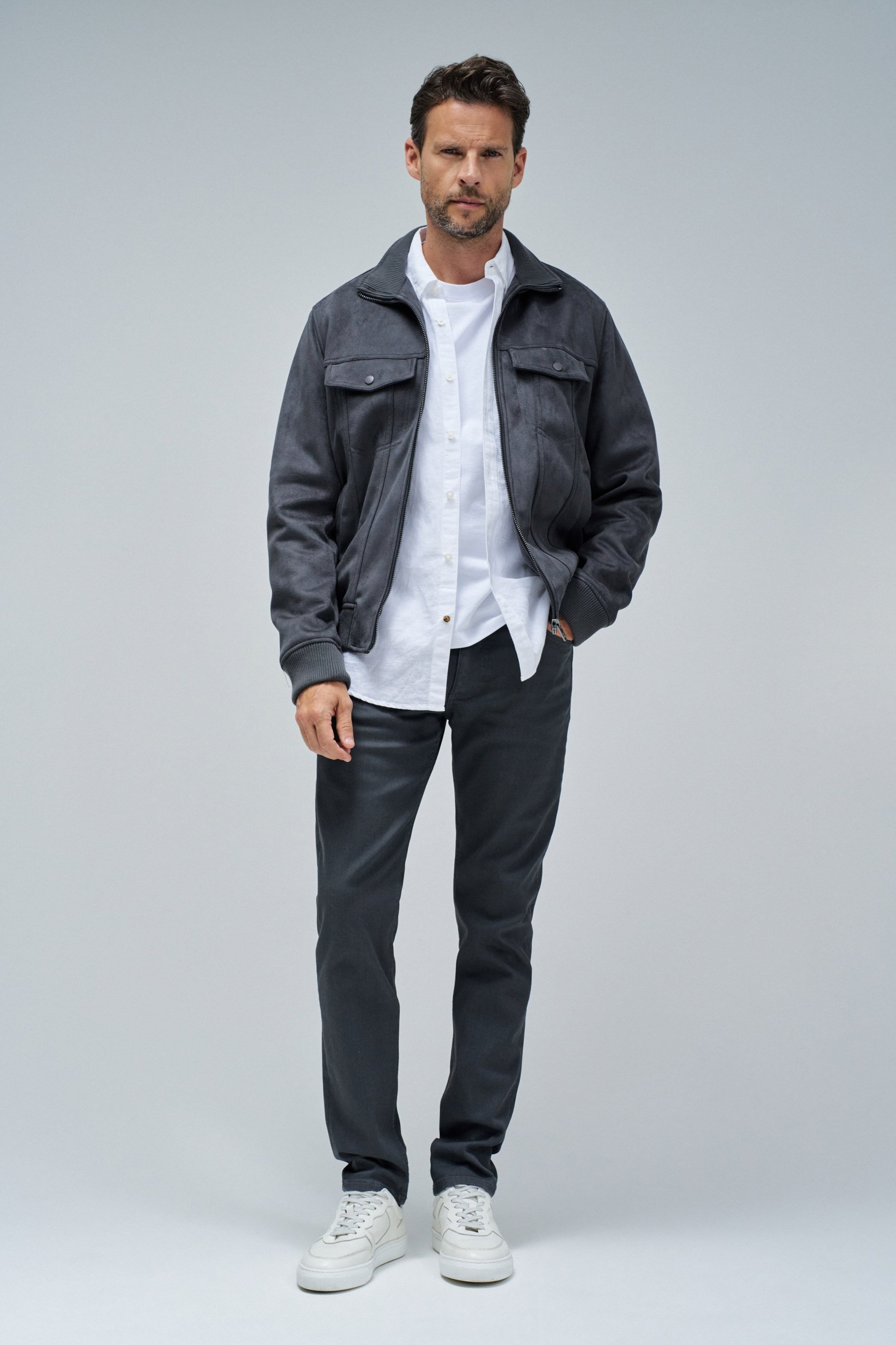 SLIM FIT HOSEN S-ACTIV