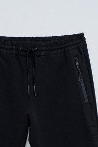 JOGGERS HOSE AUS STRICKSTOFF