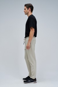 SLIM FIT JOGGERHOSE AUS STOFF
