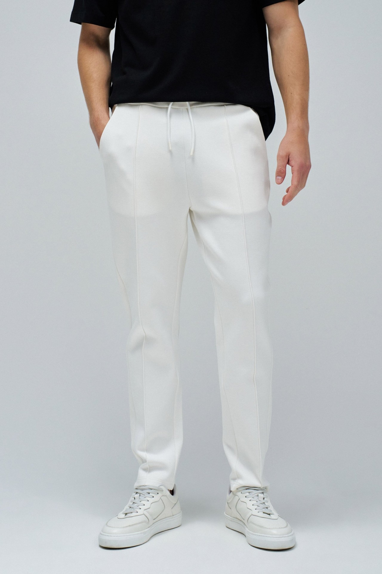 CALAS JOGGERS EM MALHA