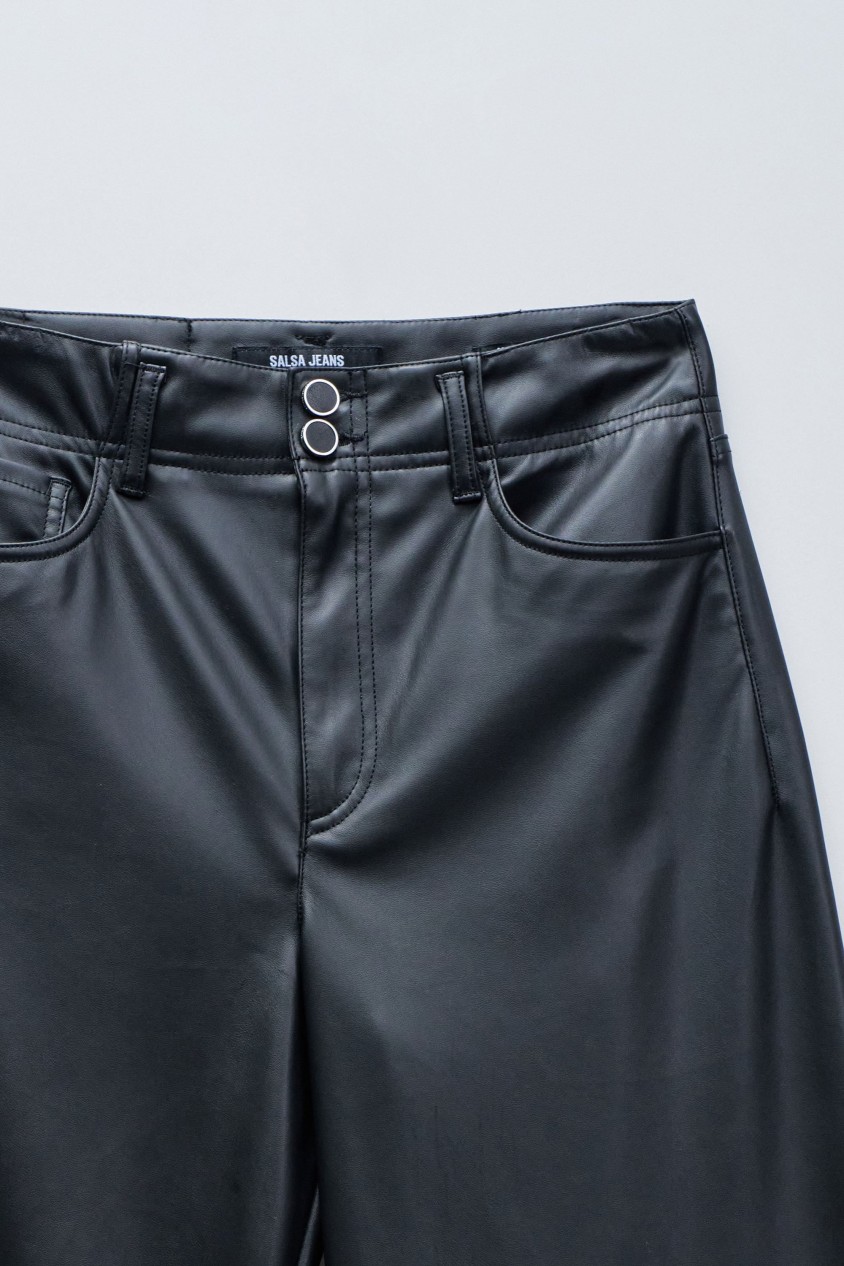 VAQUEROS TRUE CROPPED WIDE EFECTO PIEL