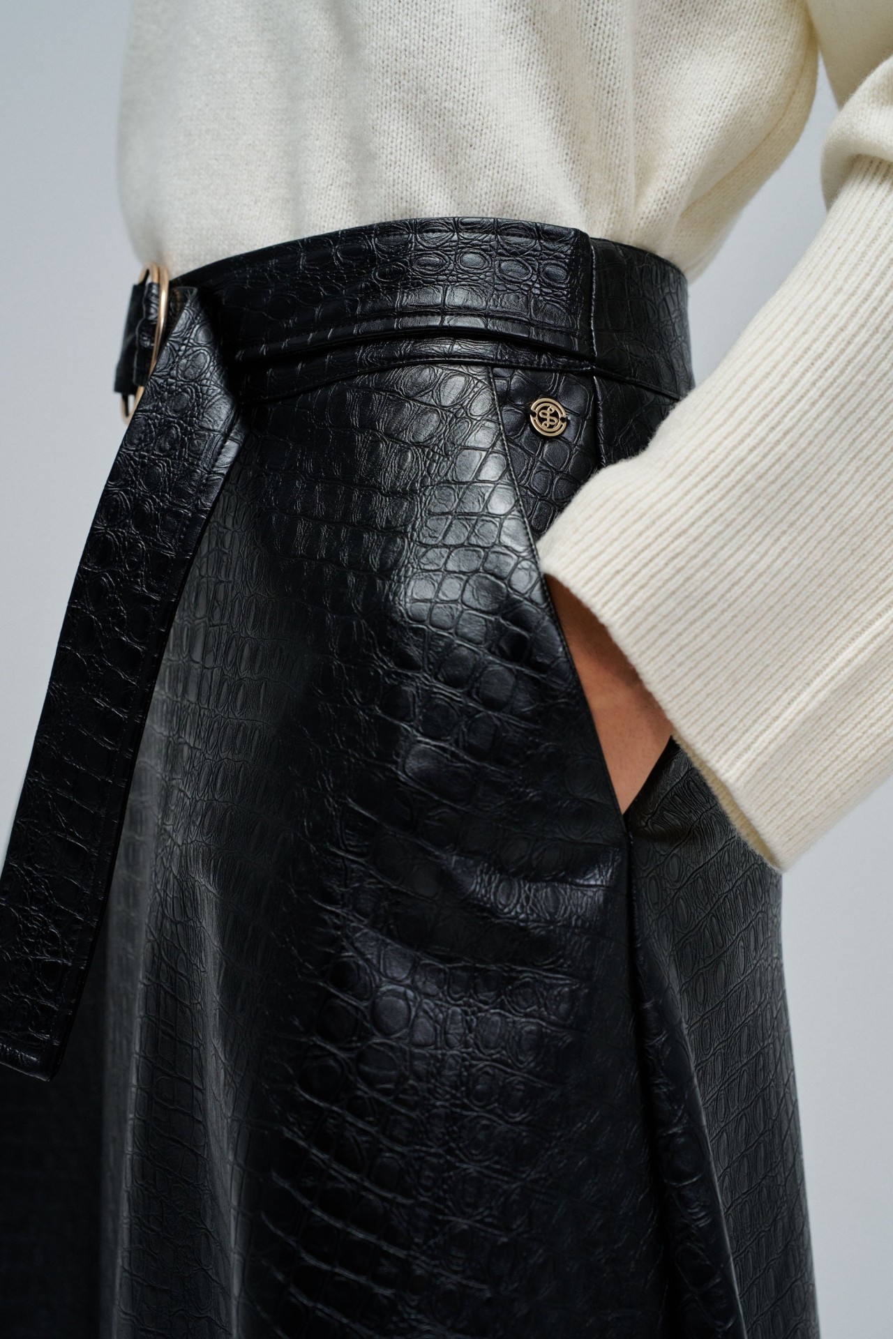 MIDI LEATHER EFFECT SKIRT WITH BELT