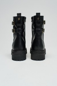 BOTTES EN CUIR