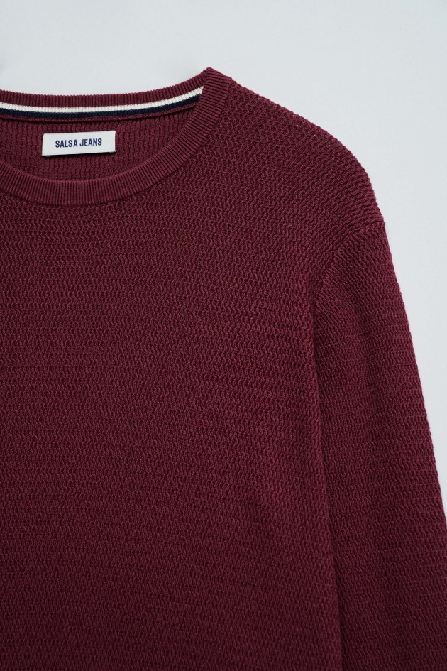 TEXTURED KNIT SWEATER