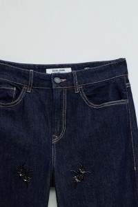 TRUE STRAIGHT JEANS