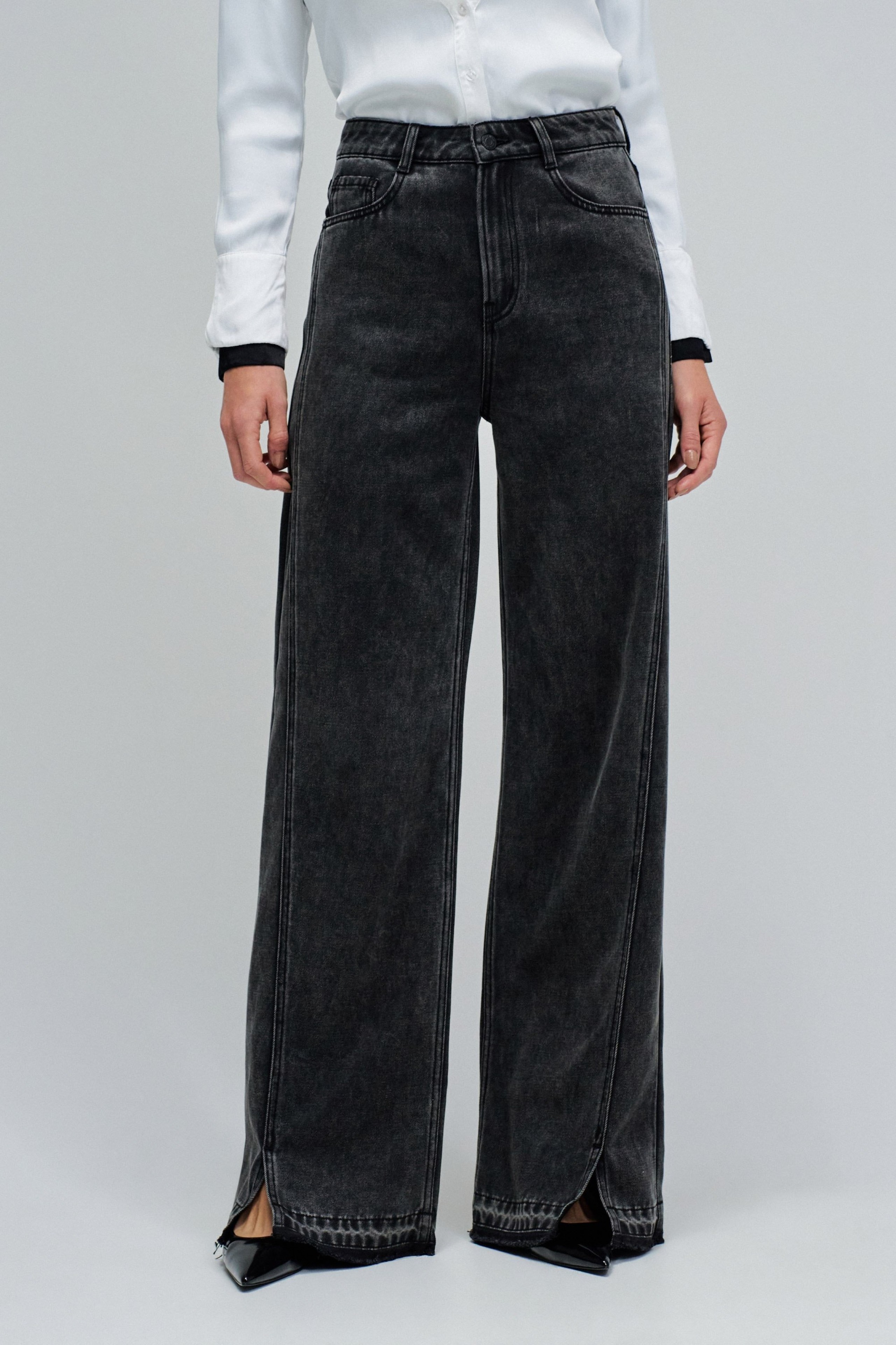 WIDE LEG JEANS