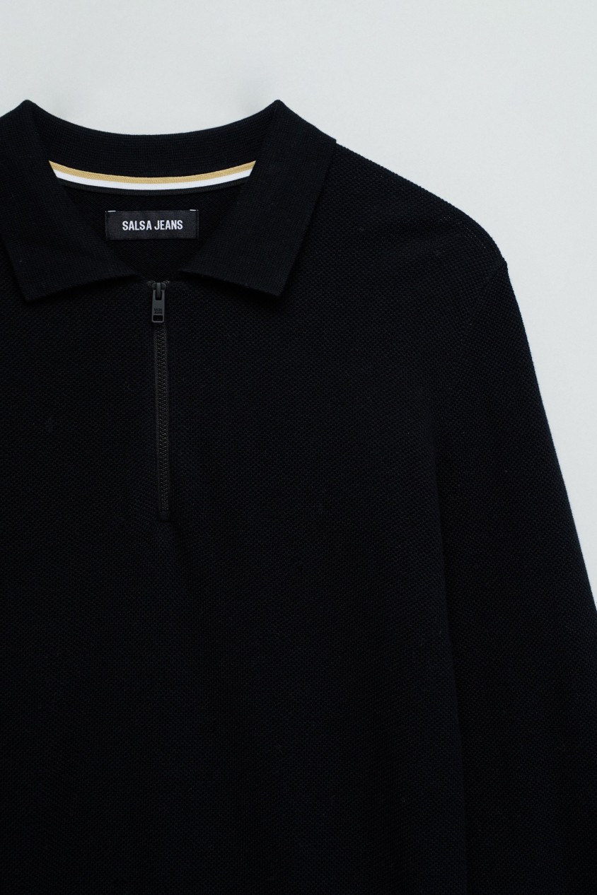 PULL À MAILLES AVEC DEMI-FERMETURE ÉCLAIR