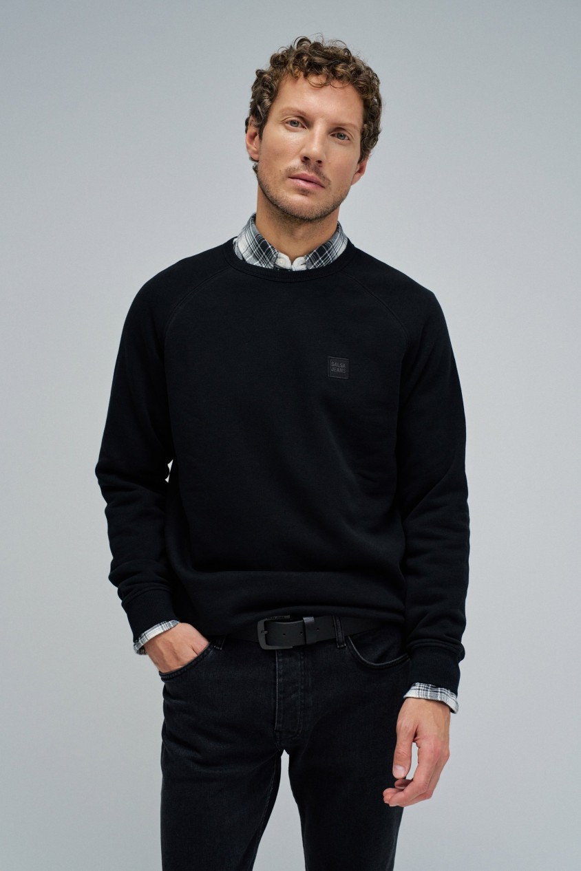 SWEAT  CAPUCHE AVEC LOGO