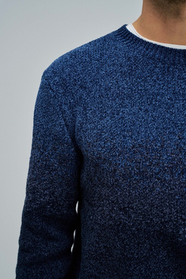 KNIT SWEATER WITH GRADIENT EFFECT