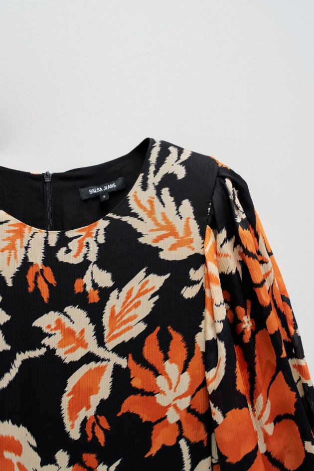 ROBE AJUSTÉE AVEC IMPRIMÉ FLORAL