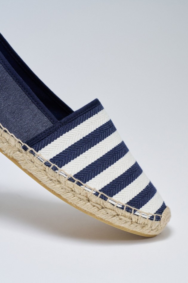 ESPADRILLES À RAYURES