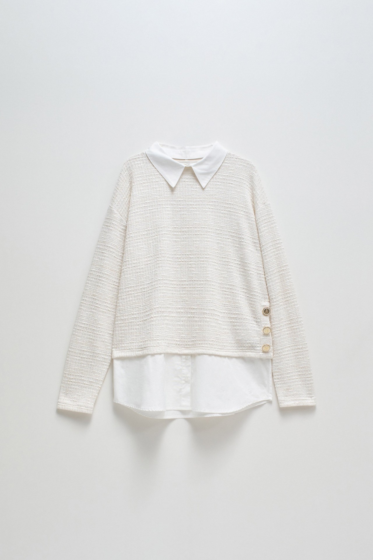 SWEATER COMBINED WITH SHIRT