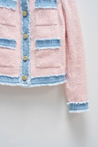 CAZADORA DE TWEED CON LENTEJUELAS