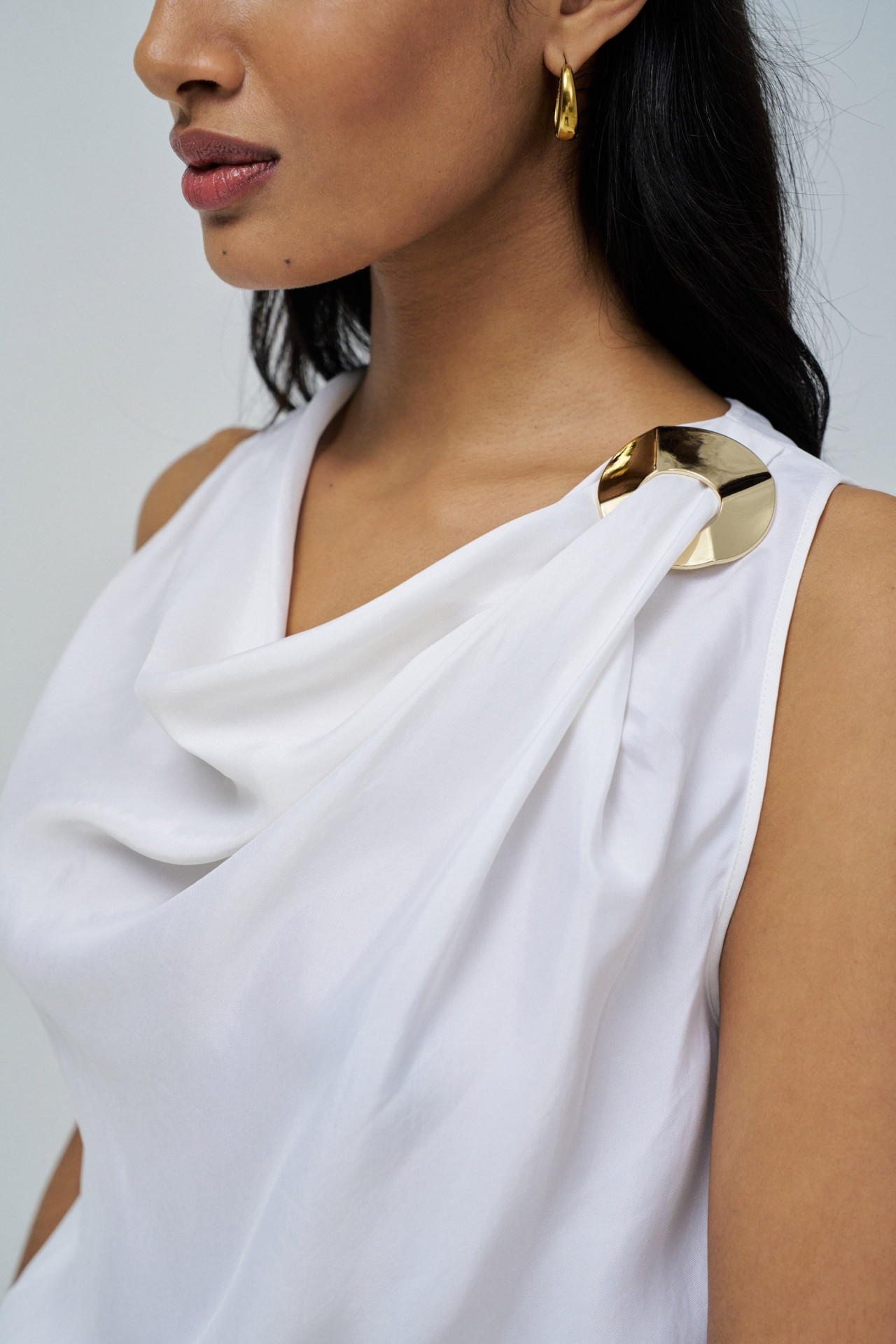 DRAPED TOP WITH METALLIC DETAIL