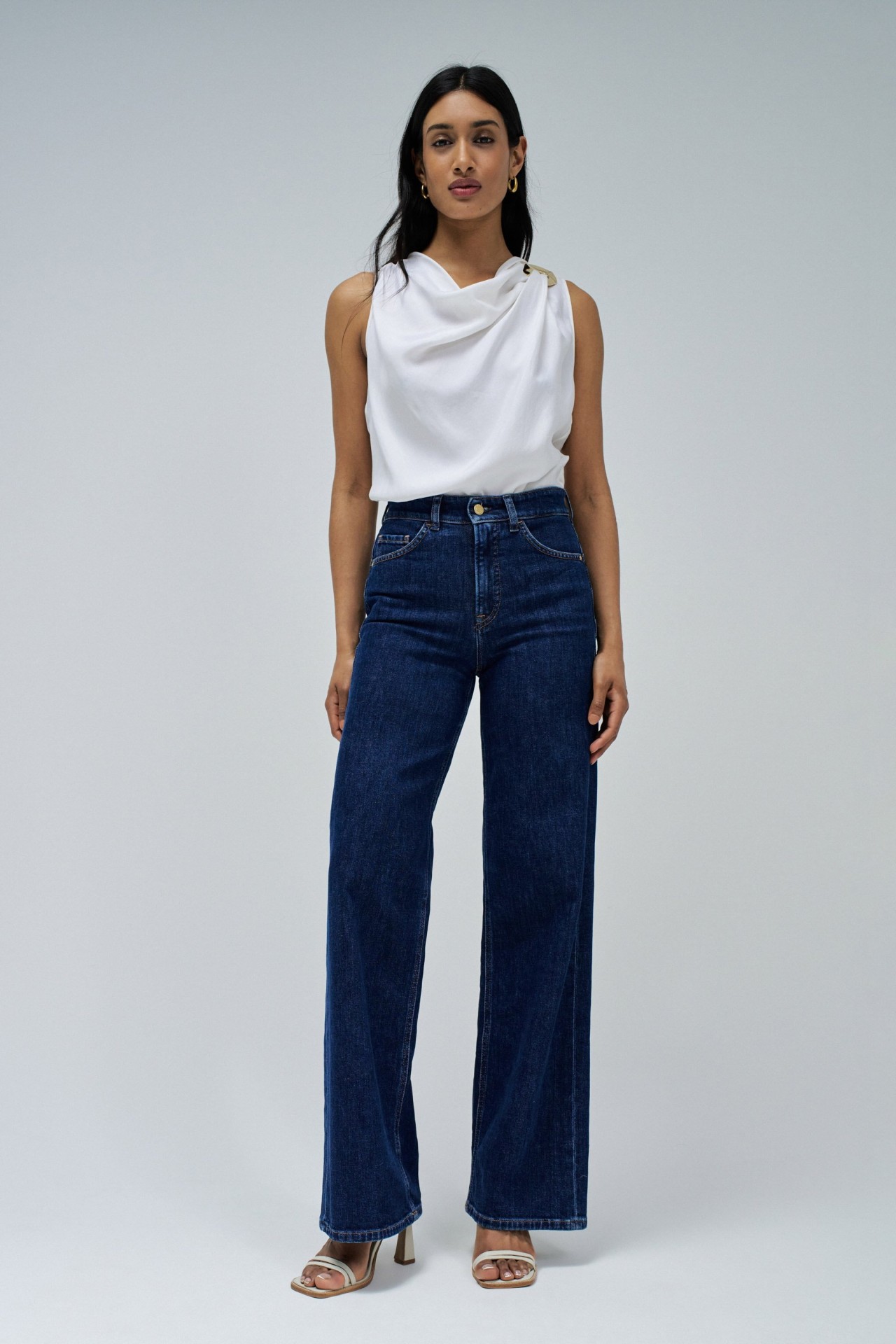 DRAPED TOP WITH METALLIC DETAIL