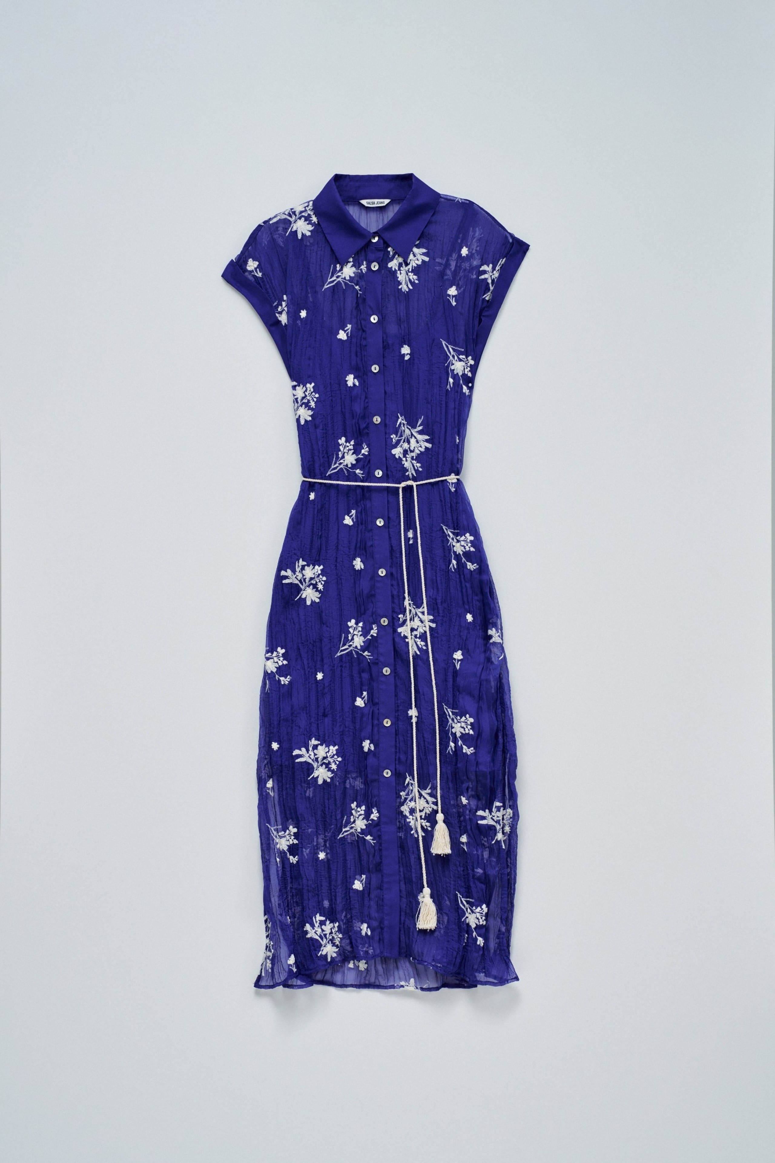 VESTIDO CAMISEIRO COM BORDADOS