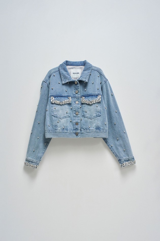 VESTE EN JEAN AVEC APPLICATIONS