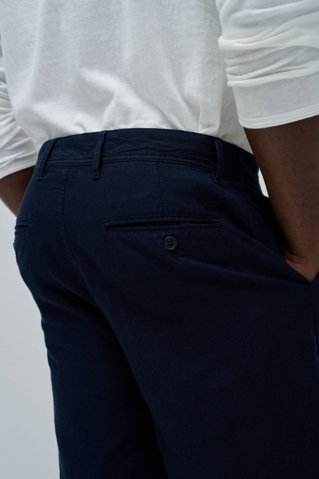 TROUSERS WITH LINEN BLEND