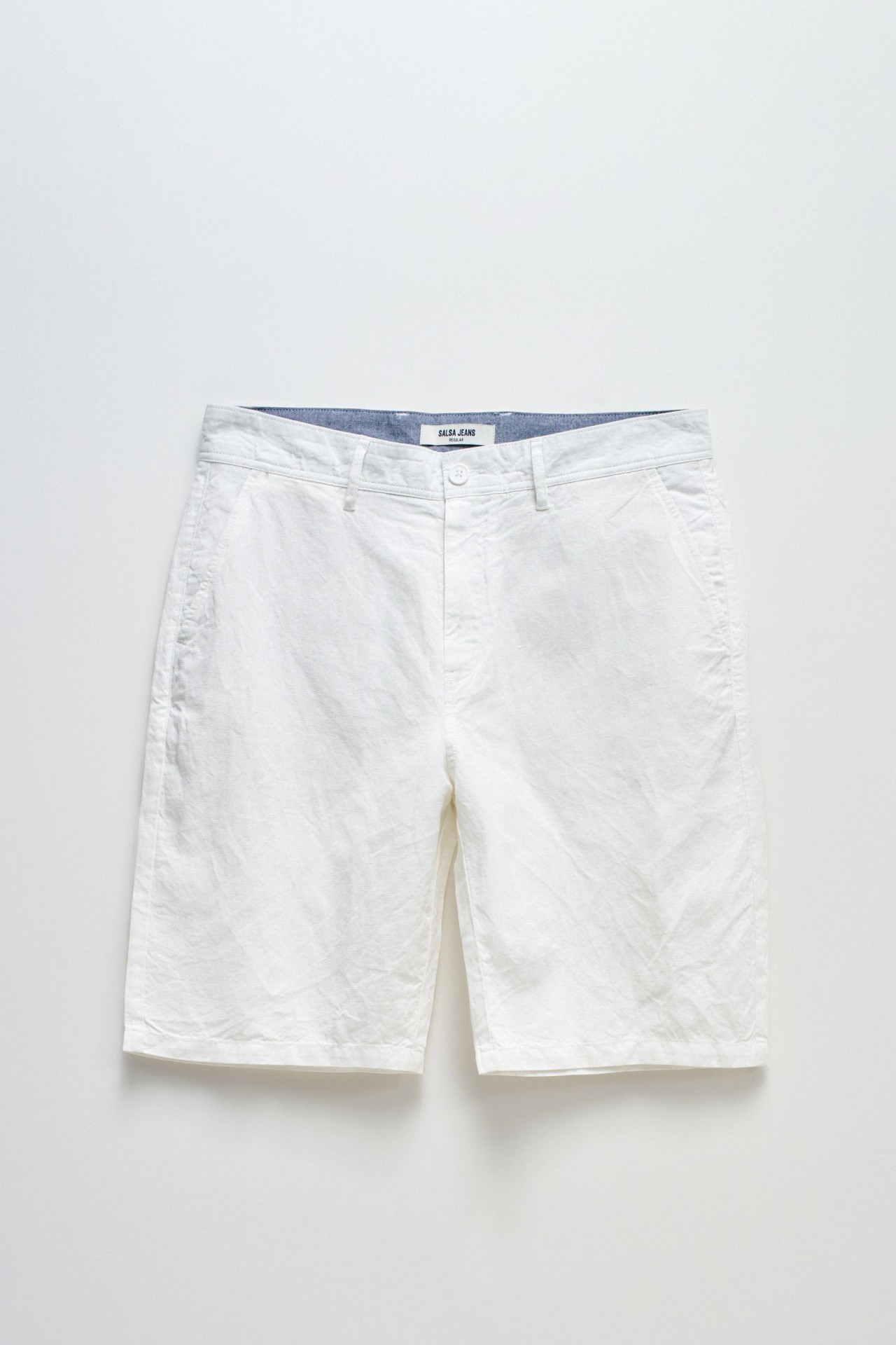 PANTALONES CORTOS CON MEZCLA DE LINO