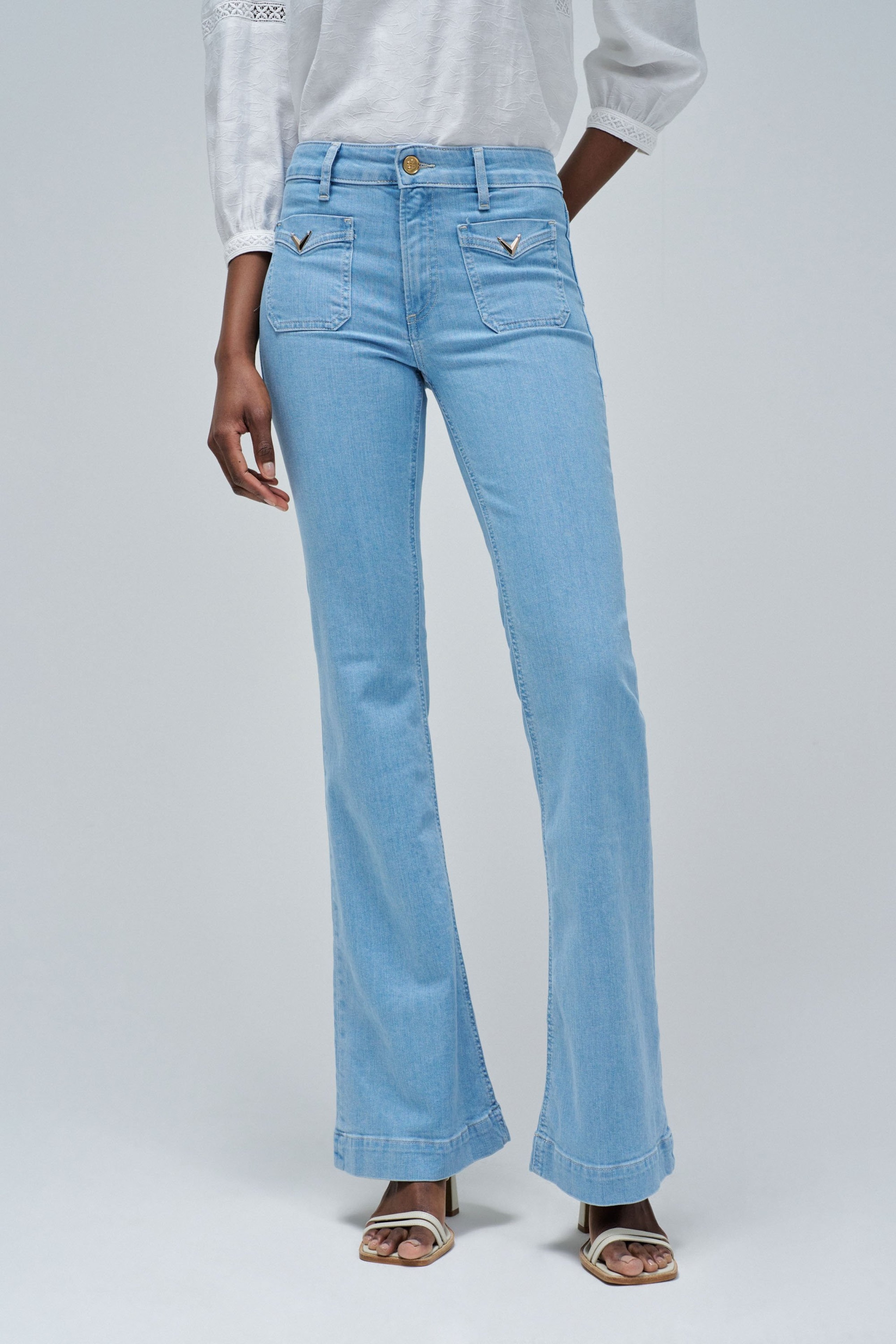 JEAN DESTINY PUSH UP FLARE