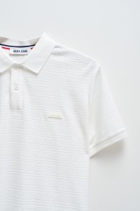TEXTURED POLO