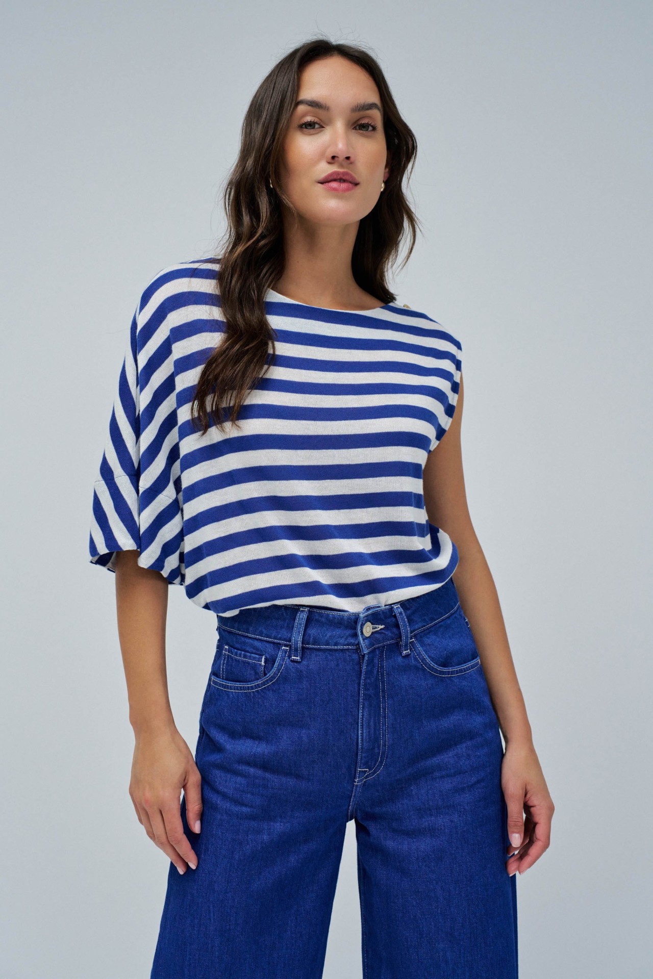 ASYMMETRIC TOP WITH STRIPES