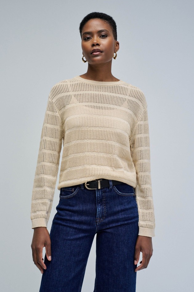 KNIT SWEATER WITH SHINE