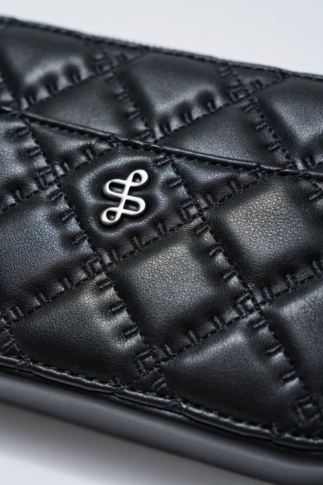 PADDED BAG LEATHER EFFECT