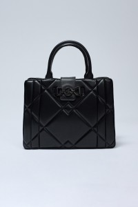 GEPOLSTERTE TOTE BAG LEDER EFFEKT