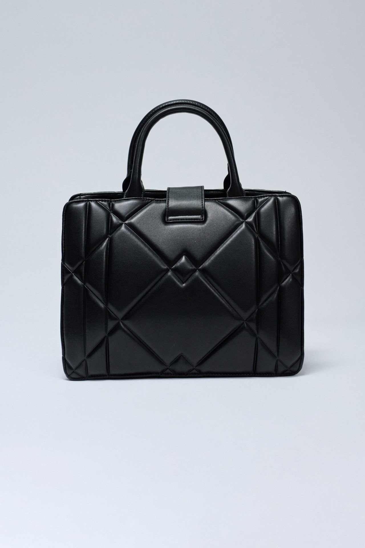 GEPOLSTERTE TOTE BAG LEDER EFFEKT