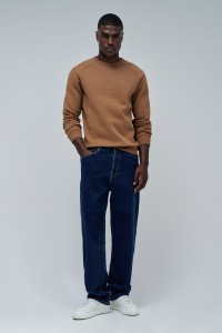 SWEATSHIRT WITH BRANDING