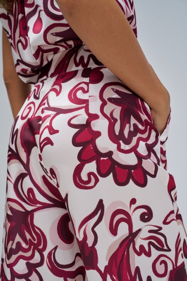 REGULAR FIT WITH FLORAL PRINT TROUSERS