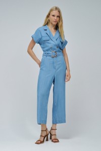 JUMPSUIT IN HELLBLAU