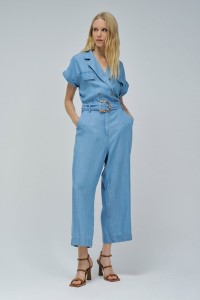 JUMPSUIT IN HELLBLAU