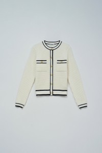 CARDIGAN COM BOTES DOURADOS