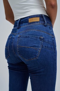 SECRET SILHOUETTE PUSH IN BOOTCUT