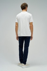 T-SHIRT WITH BRANDING