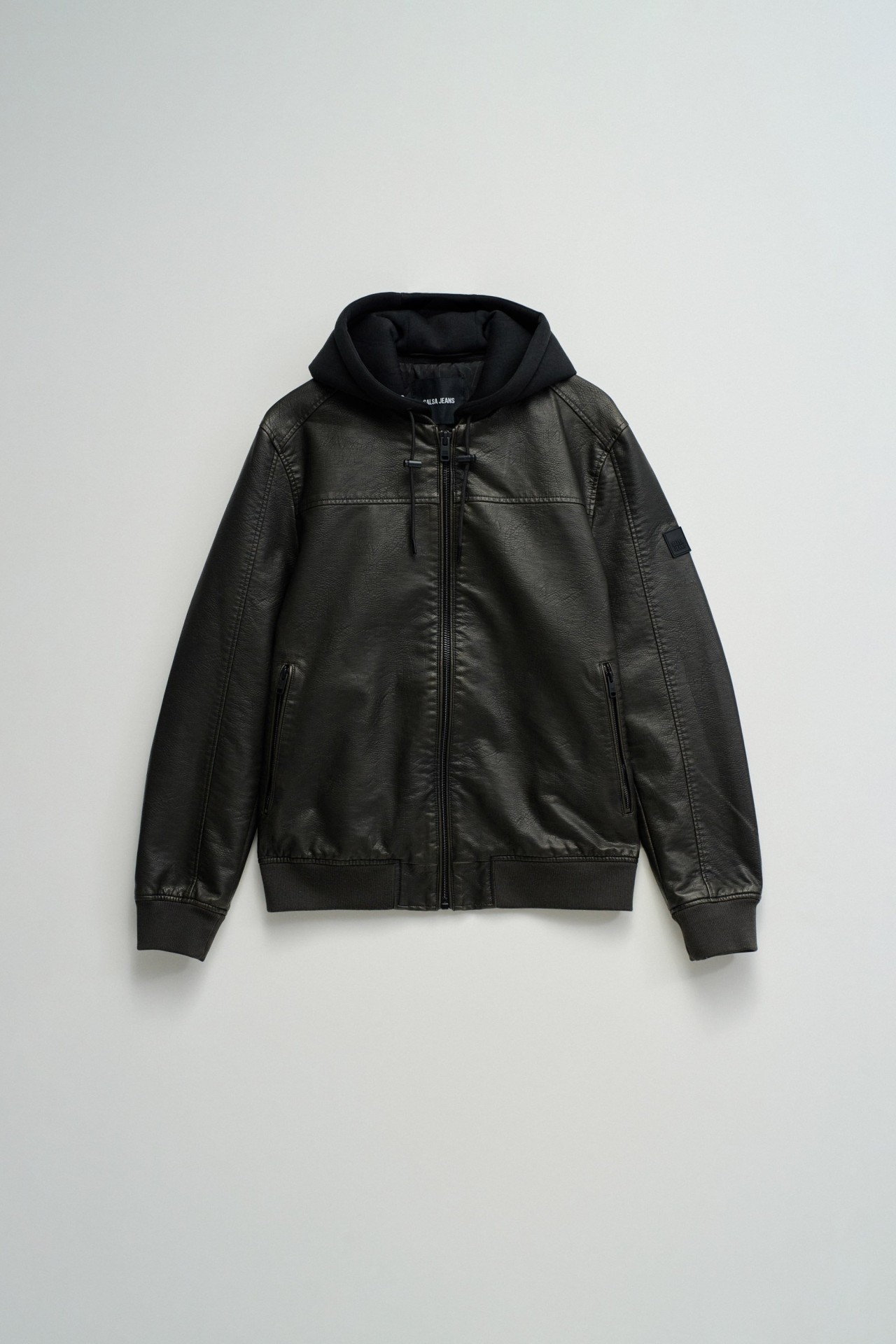 ABRIGO BOMBER EFECTO PELE