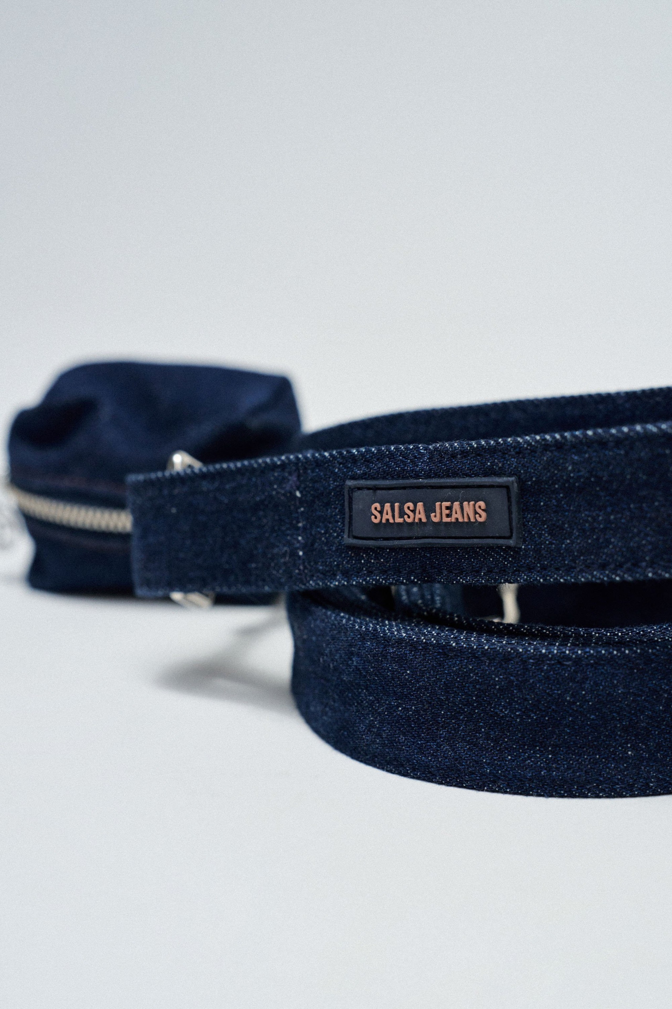 DENIM LEASH AND WASTE BAG HOLDER PET