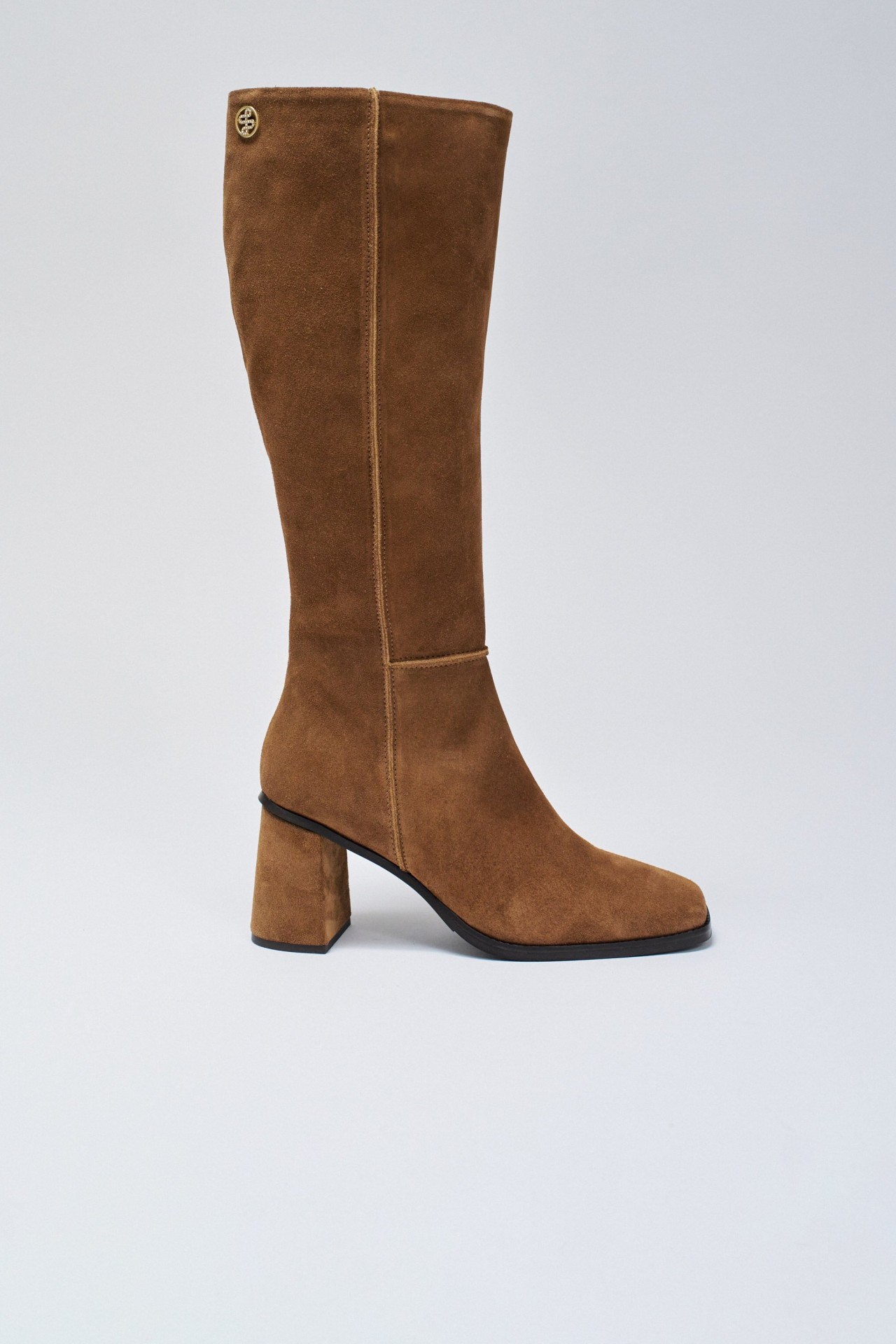 HIGH SUEDE KNEE BOOTS