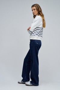 STRIPED HALF ZIP SWEATSHIRT