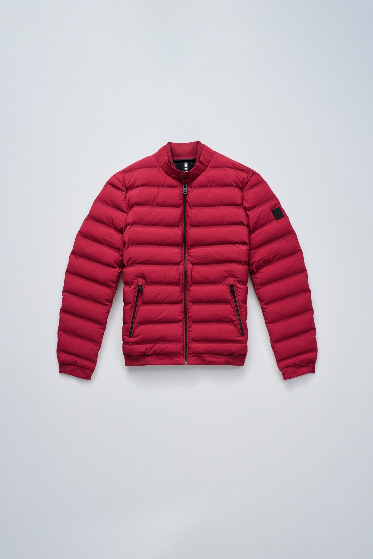 CASACO PUFFER COM BOLSOS