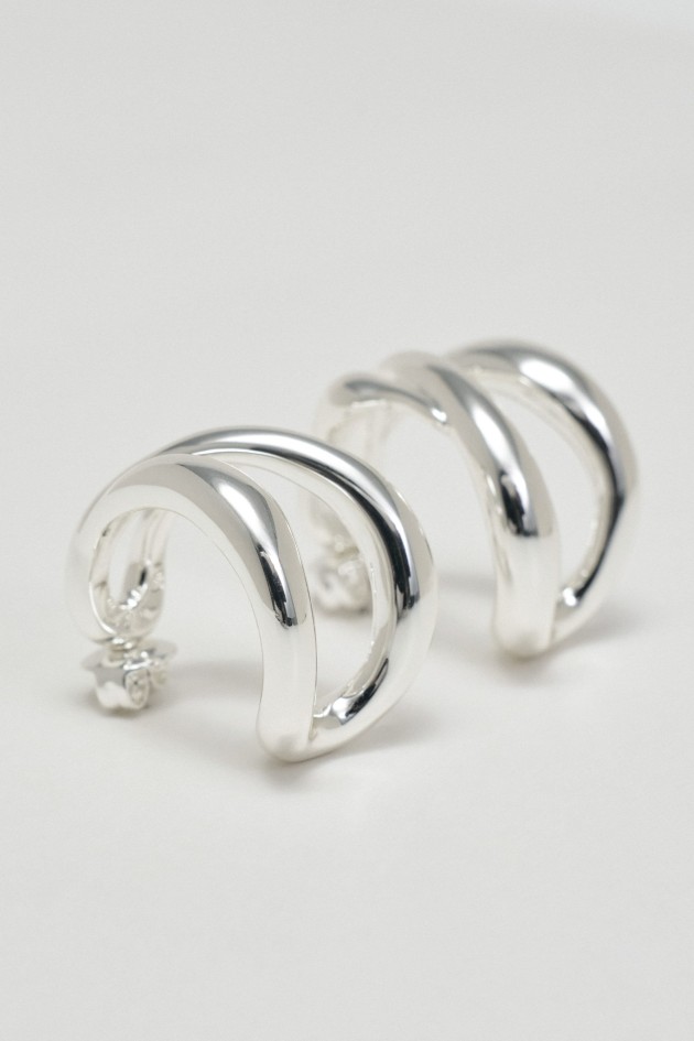 EARRINGS WITH DOUBLE HOOPS