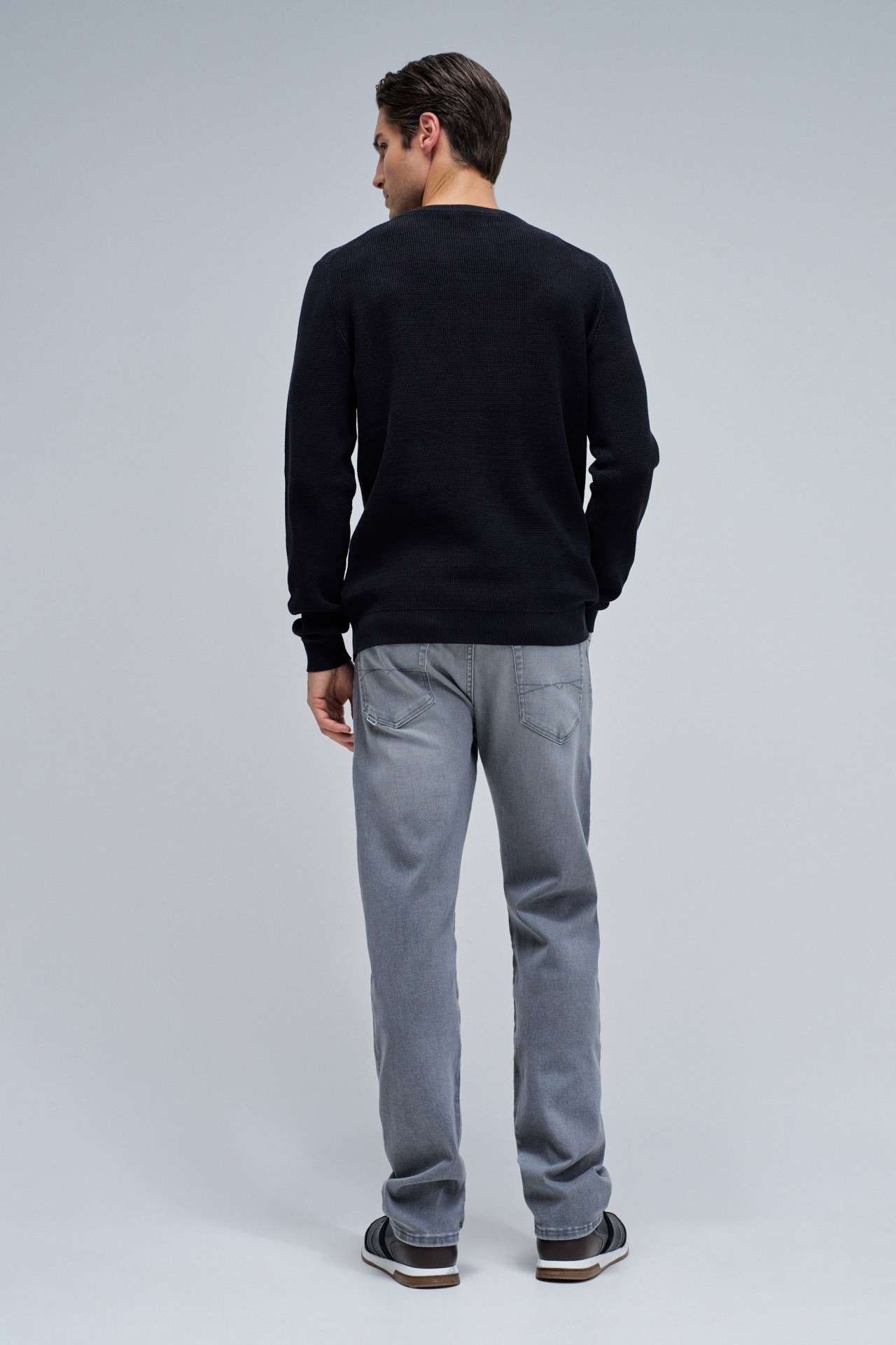 PULL EN MAILLE AVEC TEXTURE